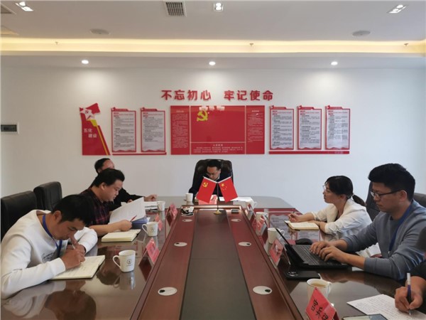 学习二十大精神 奋进伟大新时代 | 金律艺术高级中学全体干部持续深入学习党的二十大报告