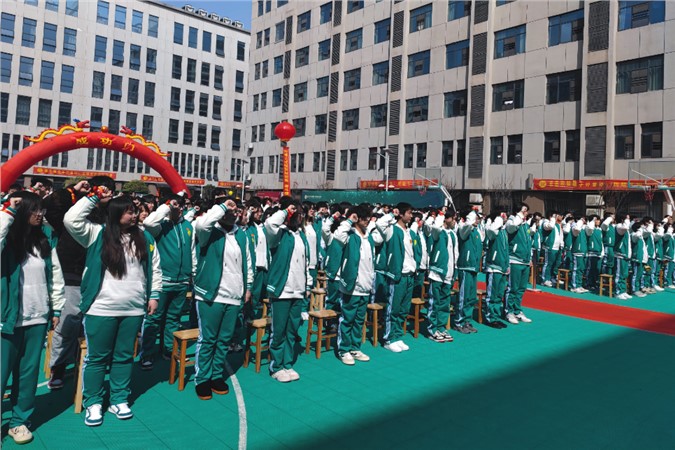 以青春之名，赴梦想之约——我校2023年届高三誓师大会圆满落幕