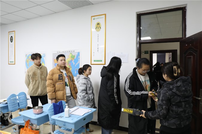 教育大业 安全为先 | 清查违禁物品 守护校园健康 我们在行动