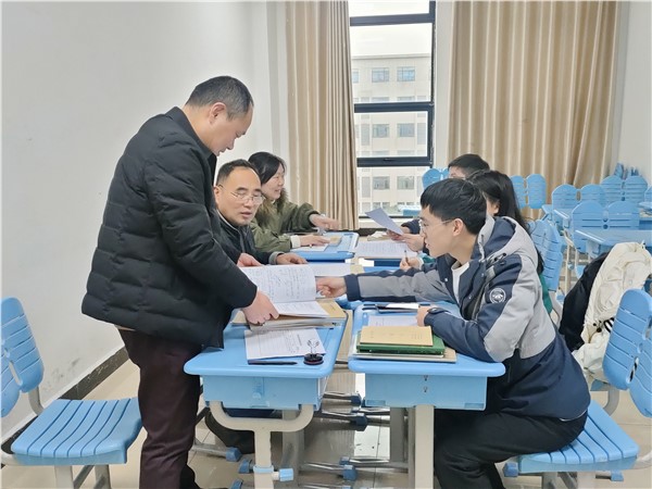 全力以“复” 以研促“习” | 我校多学科开展期末教研活动