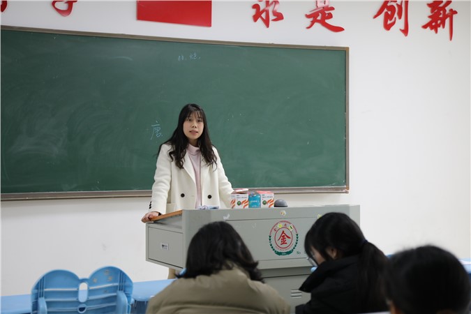 用心带班 以爱育人|班主任工作经验分享